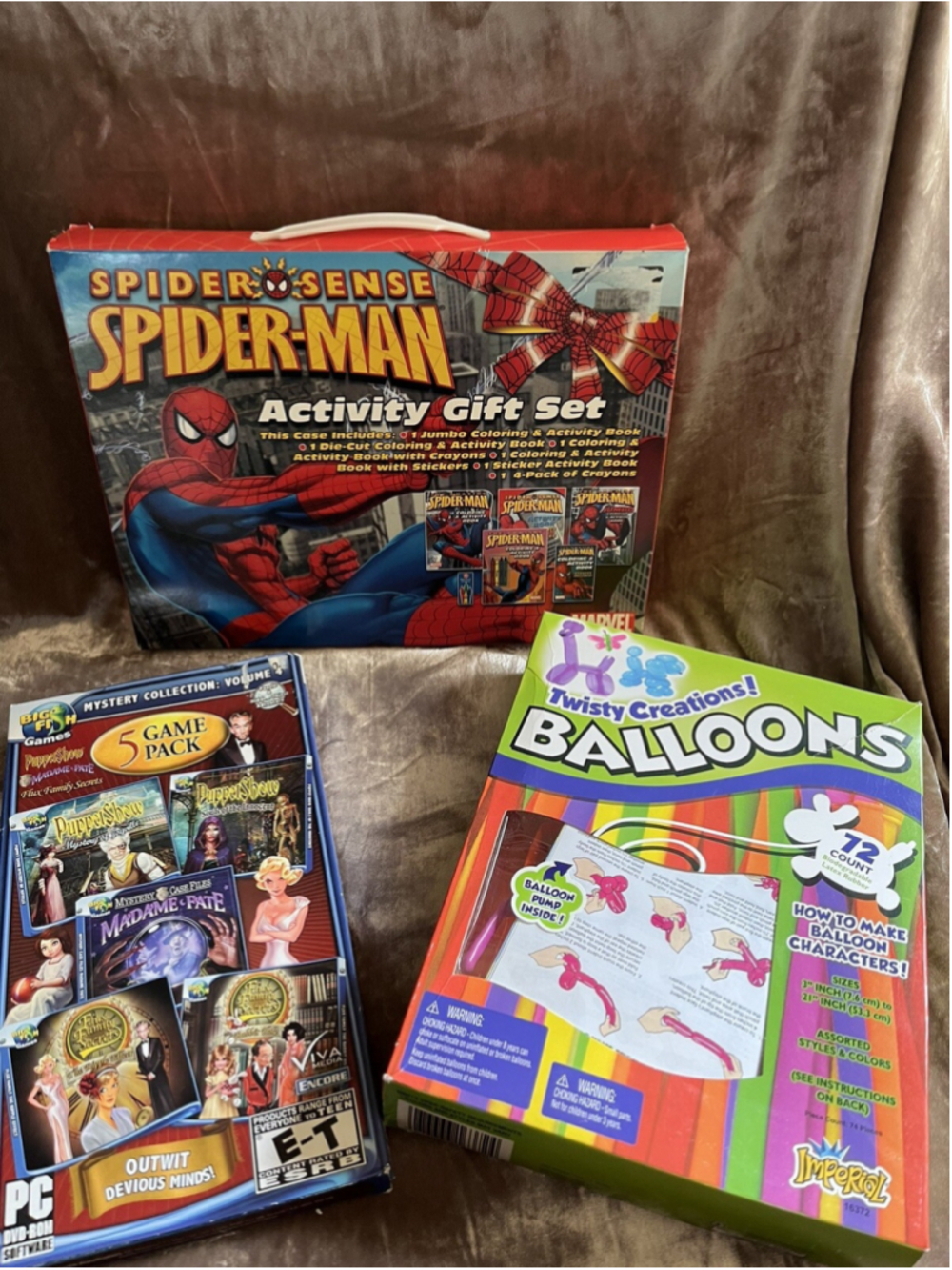 Twisty Creations Balloons-72 Balloons & Pump with EXTRA GAMES AND MORE